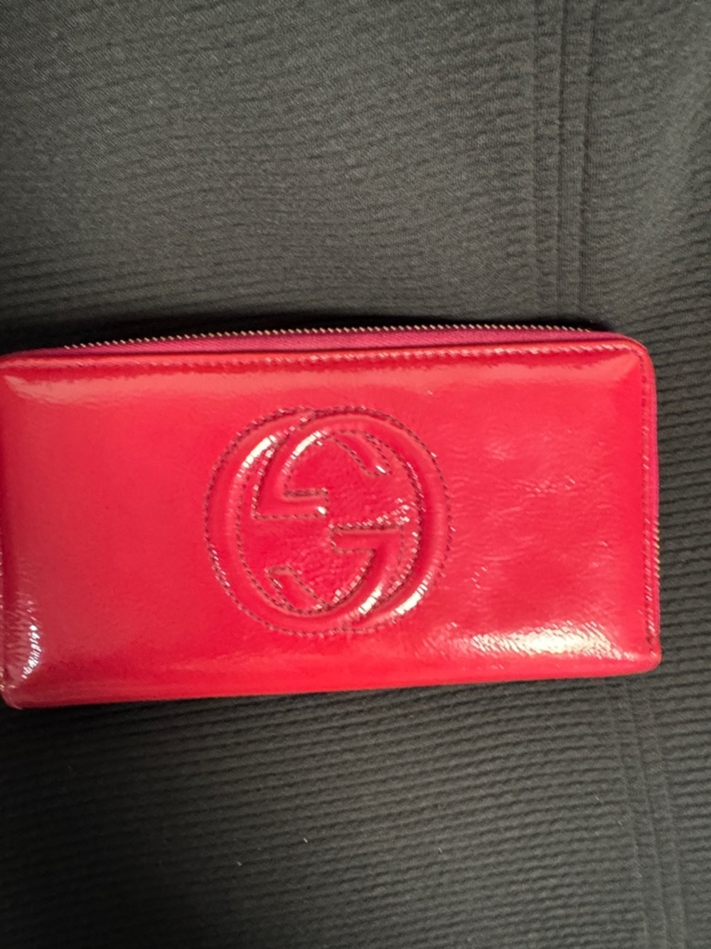 Gucci Glossy Red Patent Leather Zip Around Wallet-project piece